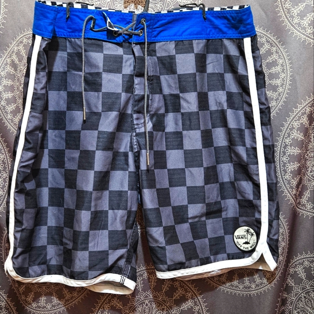 Classic Vans swim trunks, size 36 checkered Vans Brand swim shorts
